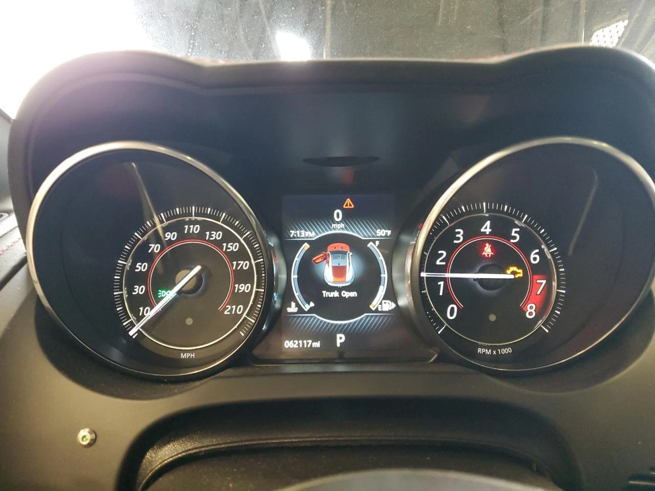 Jaguar F-Type R 5.0L V8 550кс * Възможност за Лизинг*  - изображение 9
