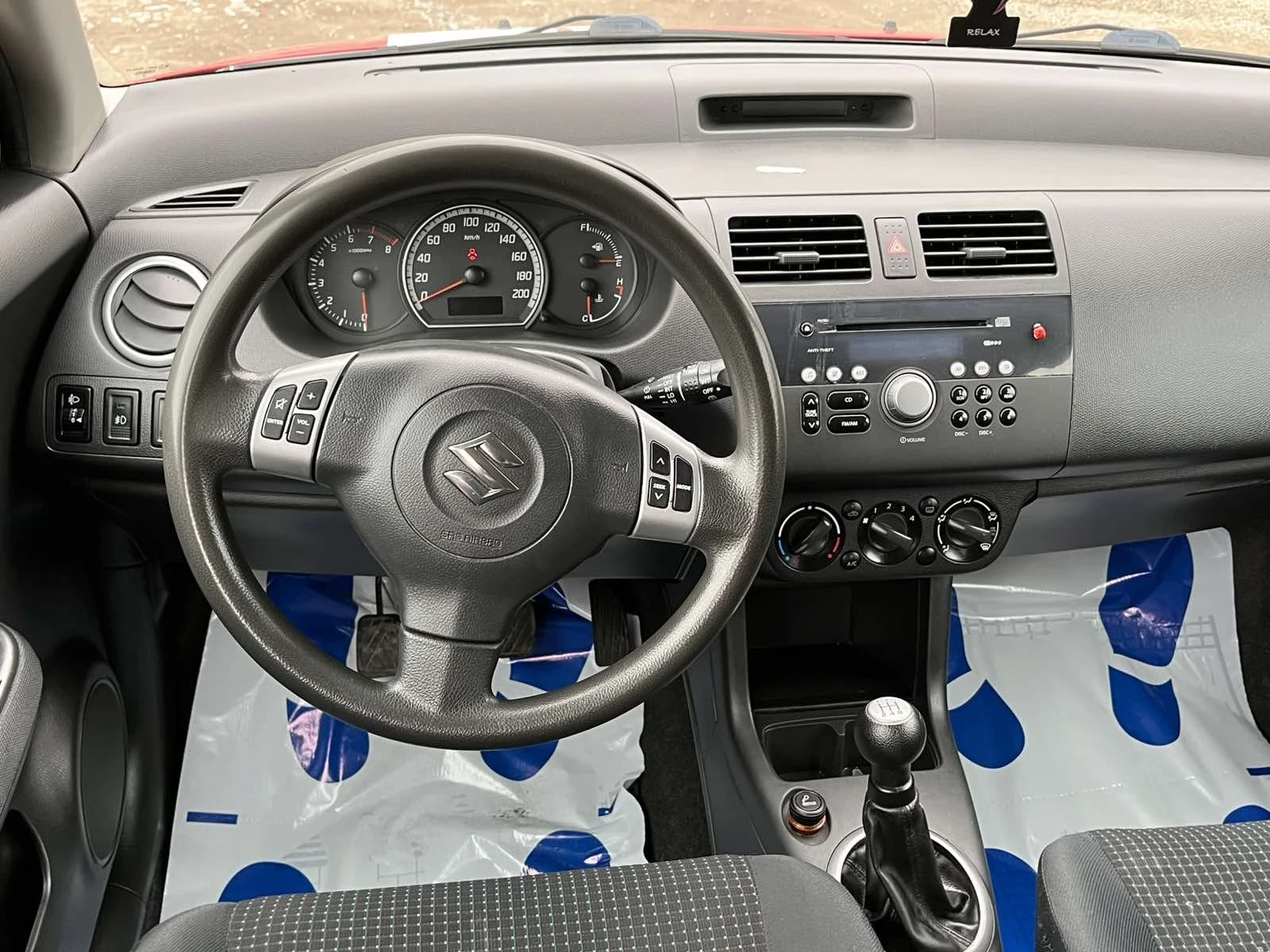 Suzuki Swift 1.3i - изображение 10