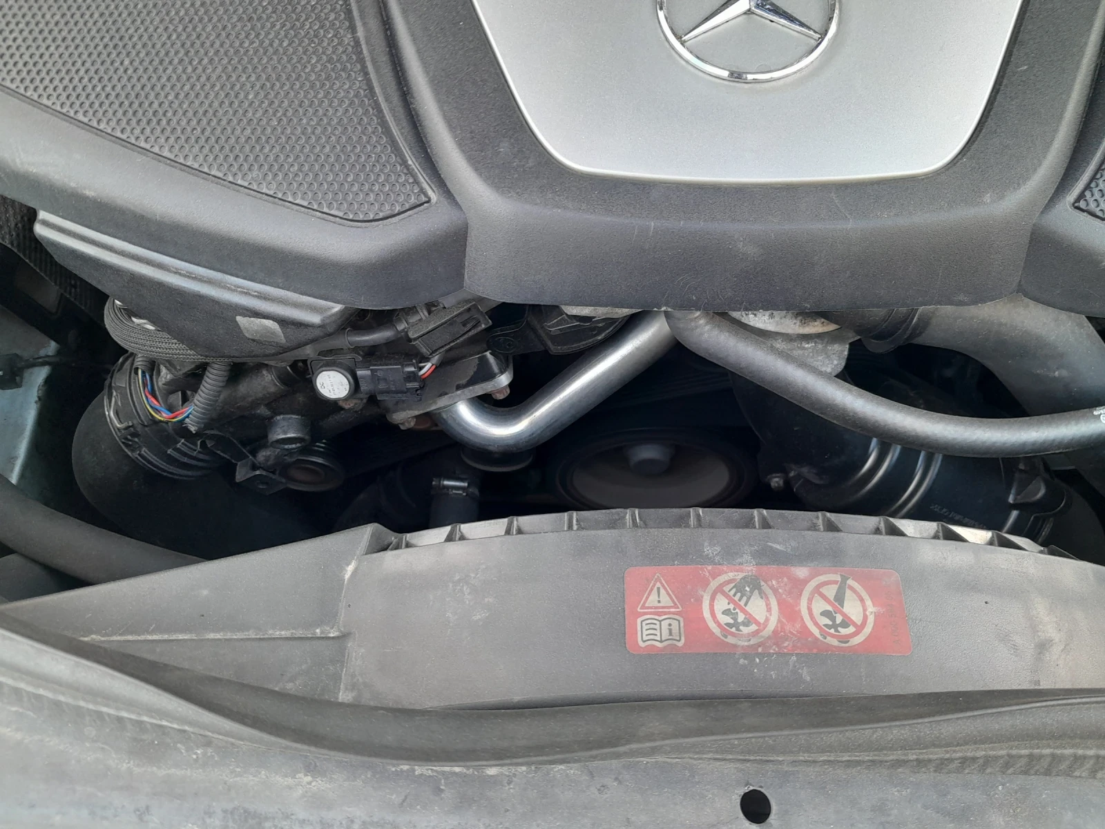 Mercedes-Benz E 320  - изображение 6