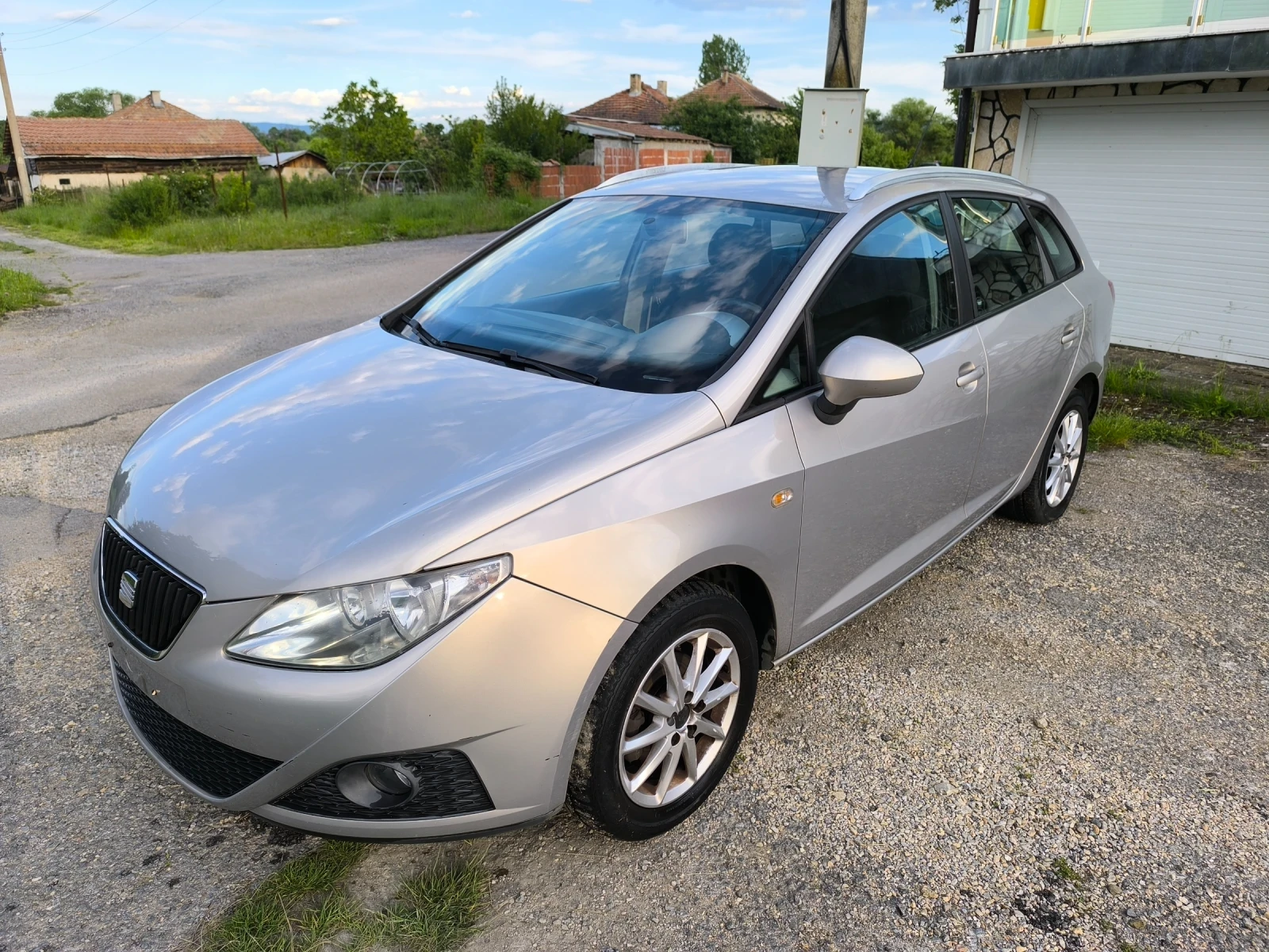 Seat Ibiza 1.6 TDI - изображение 9