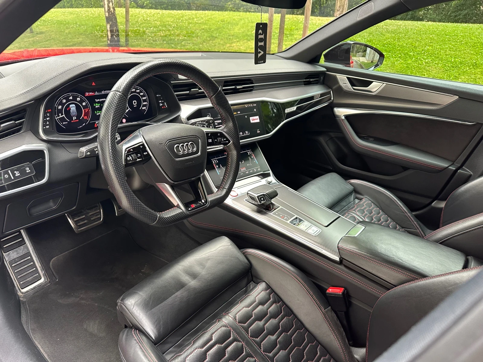 Audi Rs6 CERAMIC / ВЕНТИЛАЦИЯ / ПАНОРАМА - изображение 9