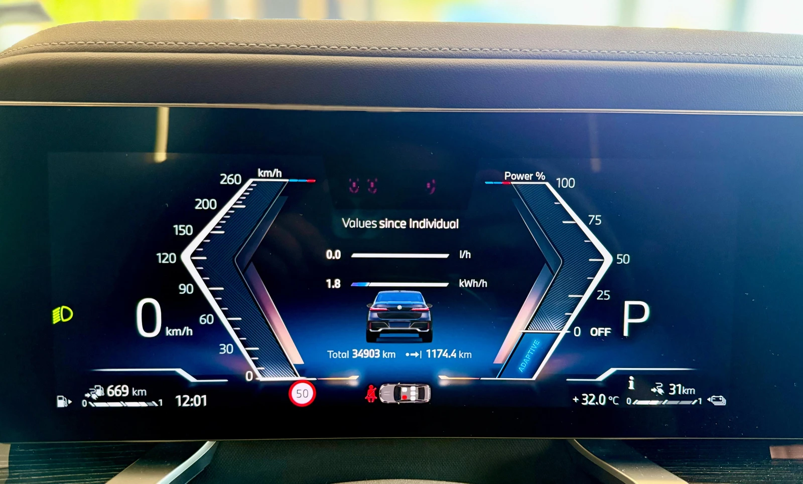 BMW 750 e* Bowers&Wilkins* * Swarovski | Mobile.bg   12