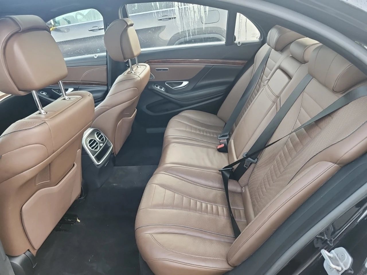 Mercedes-Benz S 550 * АВТО КРЕДИТ* ЦЕНА ДО БГ * СЕРВИЗНА ИСТОРИЯ *  | Mobile.bg — изображение 10