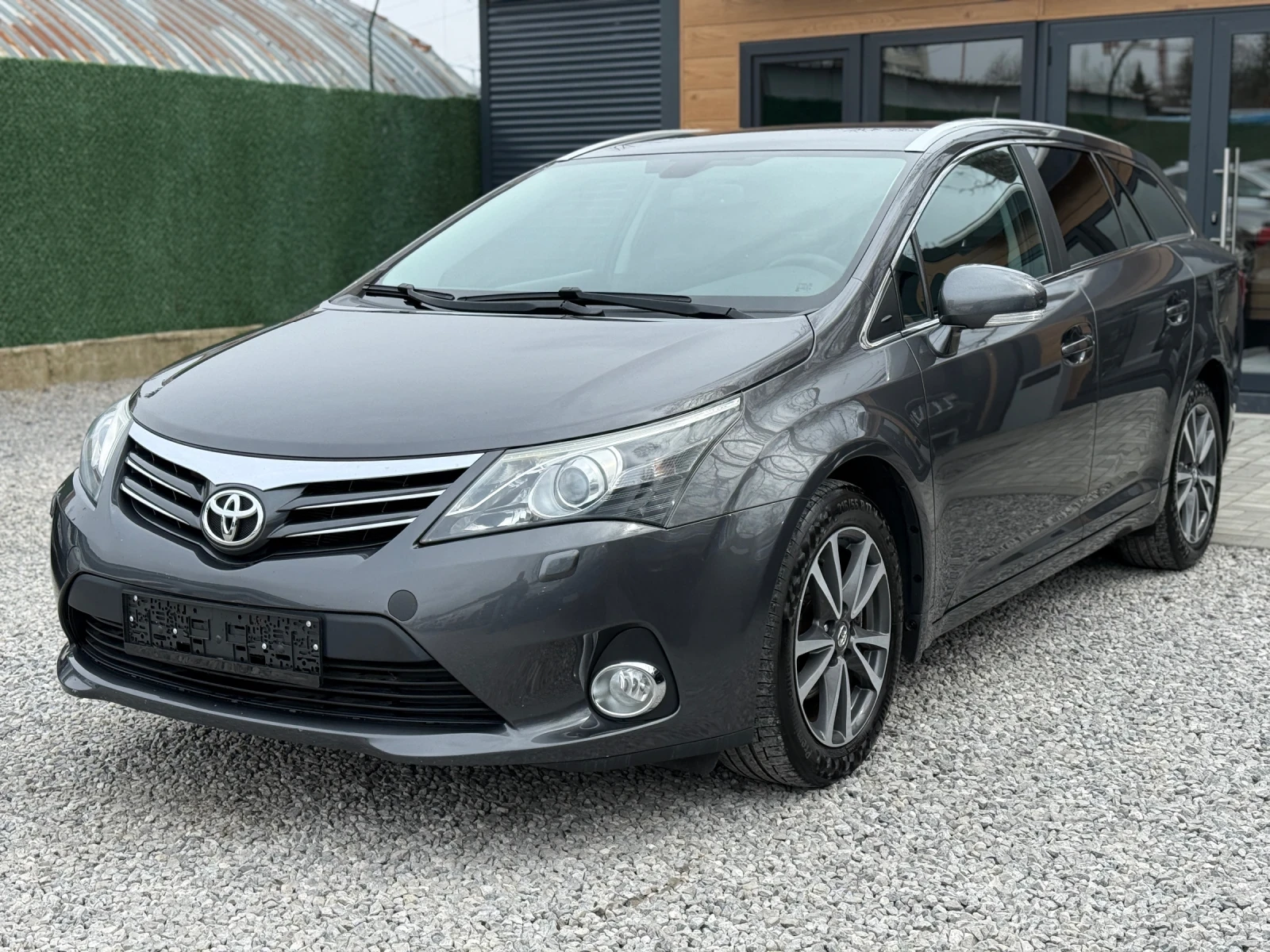 Toyota Avensis 1.8i/147hp/Кожа/Камера/