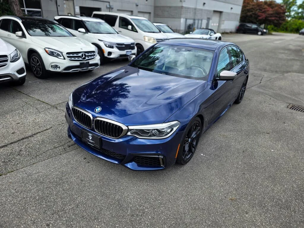 BMW 550 * М-Package* * HeadUp* AвтоКредит* (ЦЕНА ДО БГ) - изображение 10