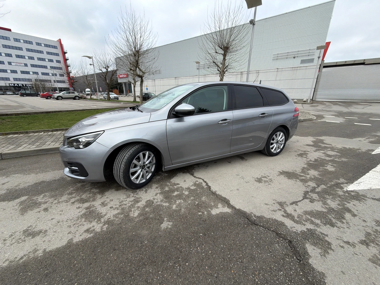 Peugeot 308 1.5 BLUE HDI active business , снимка 3 - Автомобили и джипове - 53578769