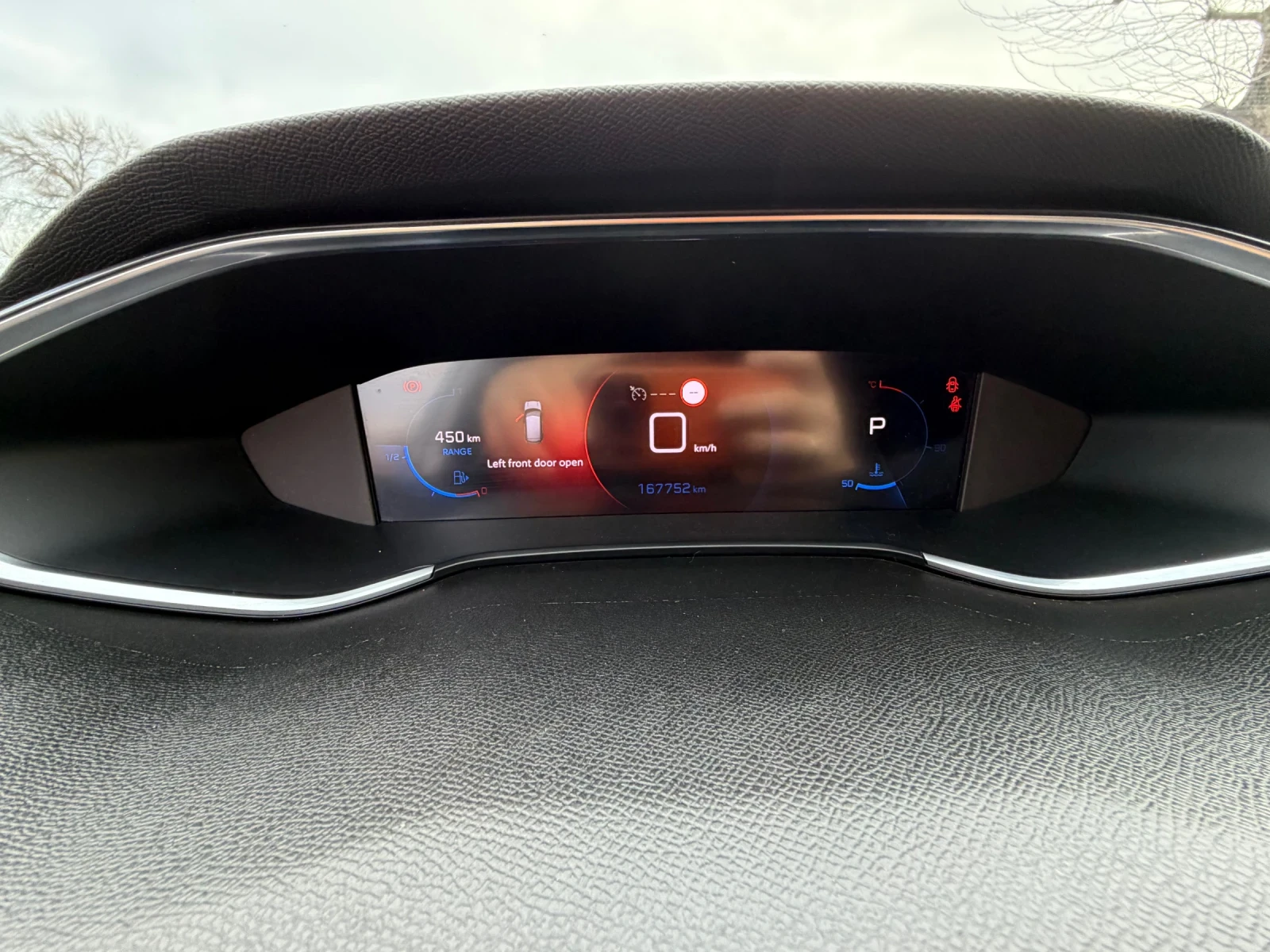 Peugeot 308 1.5 BLUE HDI active business , снимка 14 - Автомобили и джипове - 53578769