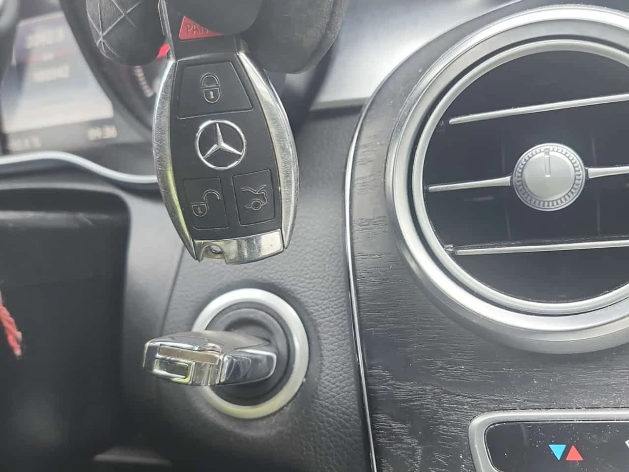 Mercedes-Benz C 300 CARFAX | Mobile.bg � ����������� 8