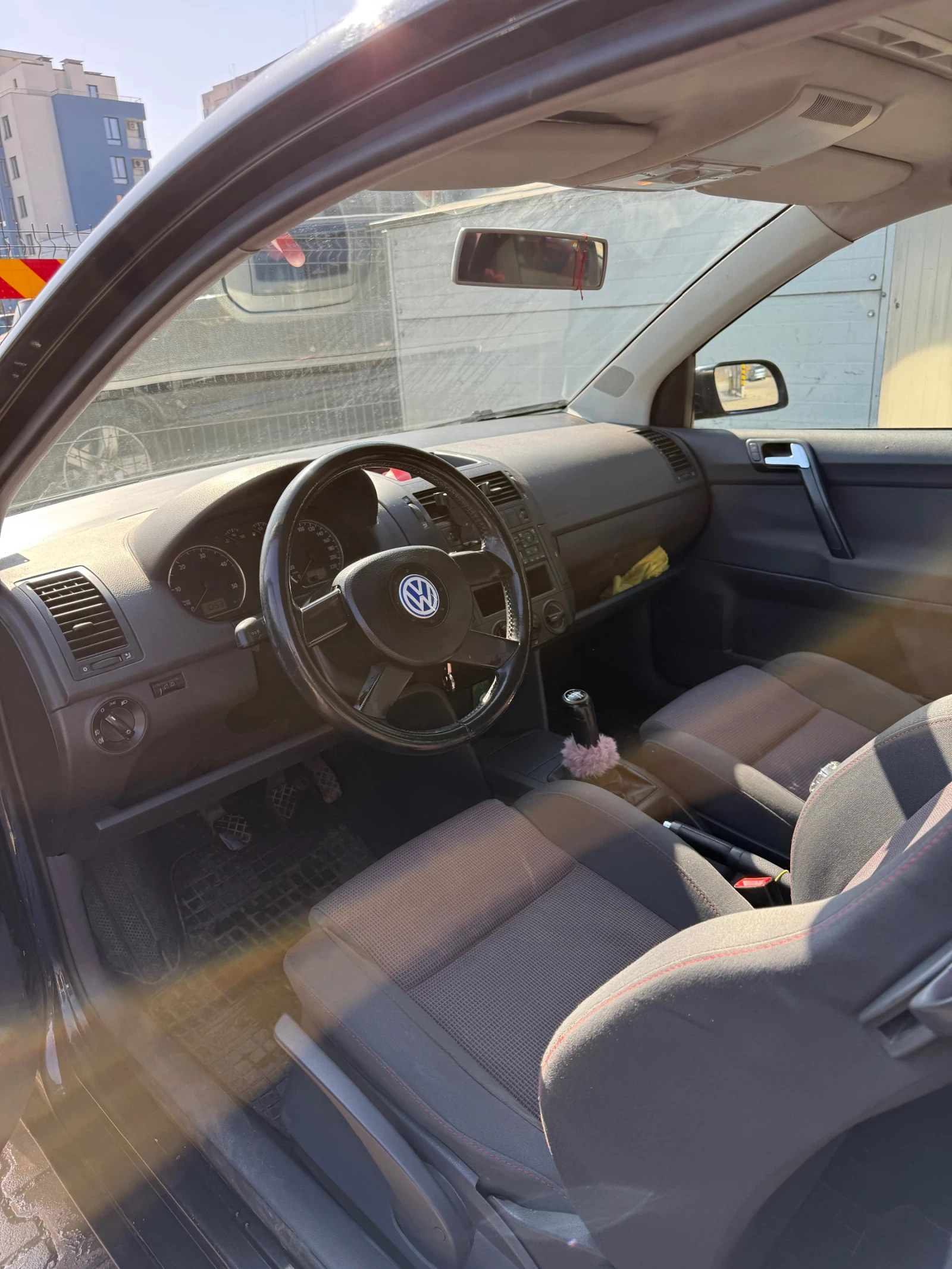 VW Polo, снимка 14 - Автомобили и джипове - 53850201