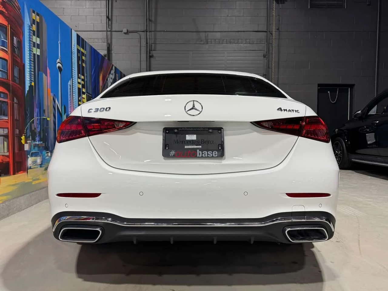 Mercedes-Benz C 300 4MATIC AMG 360CAM CARFAX, снимка 3 - Автомобили и джипове - 54137432