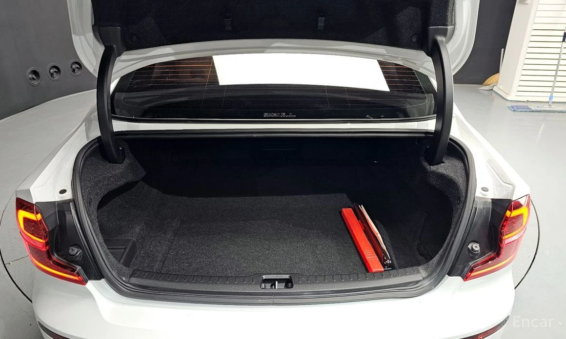 Volvo S60 T5* INSCRIPT* LANE* ASSIST* ������* KEYLESS* ����* | Mobile.bg � ����������� 12