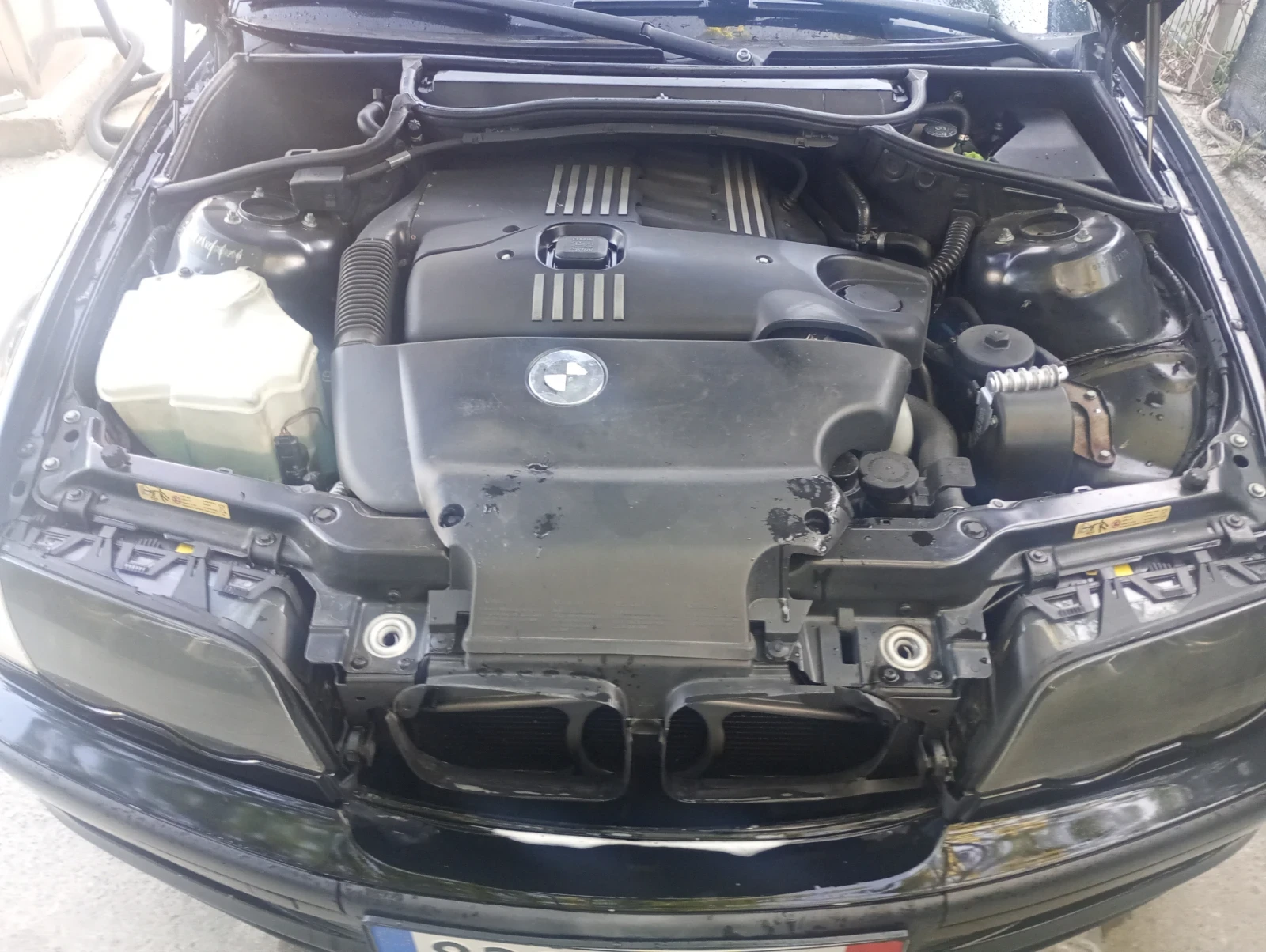 BMW 320, снимка 4 - Автомобили и джипове - 54346330