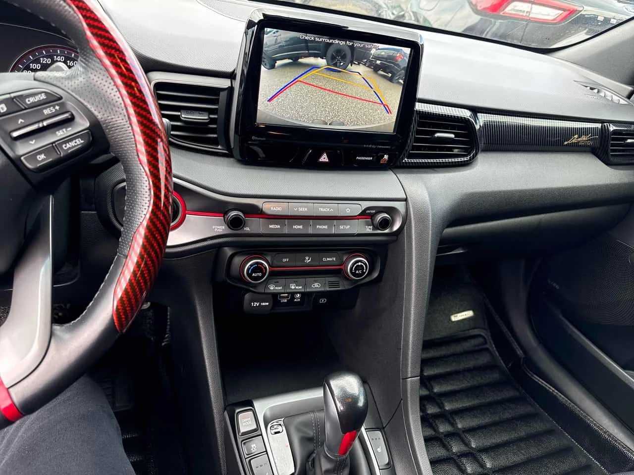 Hyundai Veloster  Turbo * АВТОКРЕДИТ* , снимка 9 - Автомобили и джипове - 54542847