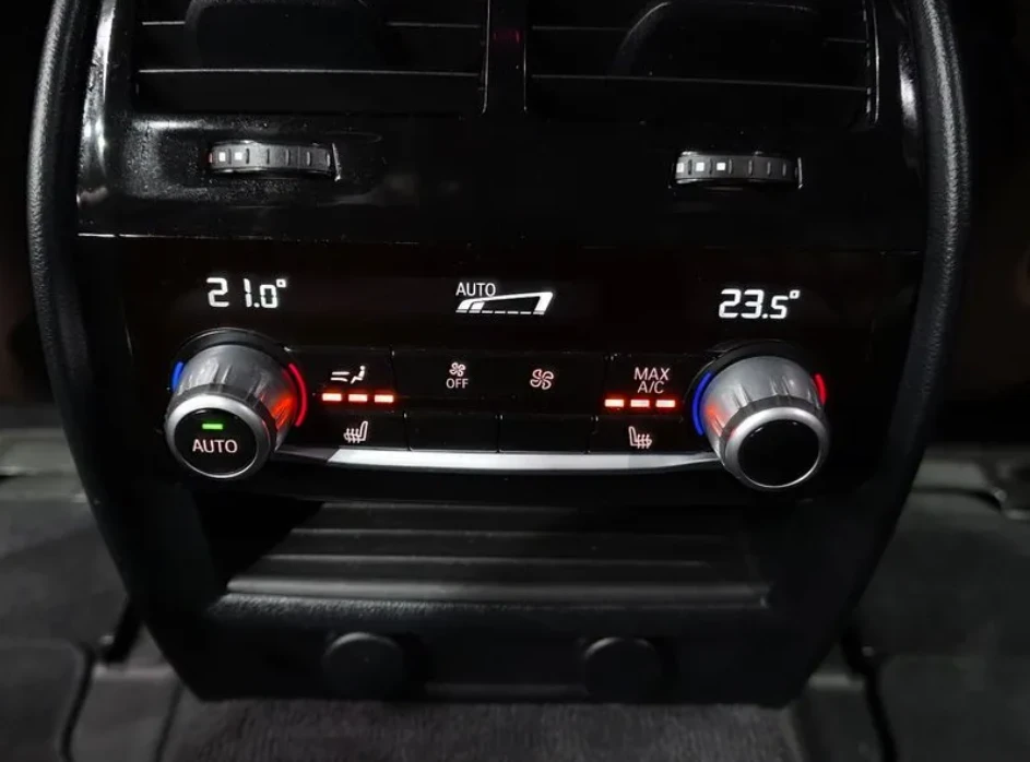 BMW 530 D G30 M Sport Plus, снимка 15 - Автомобили и джипове - 54554762