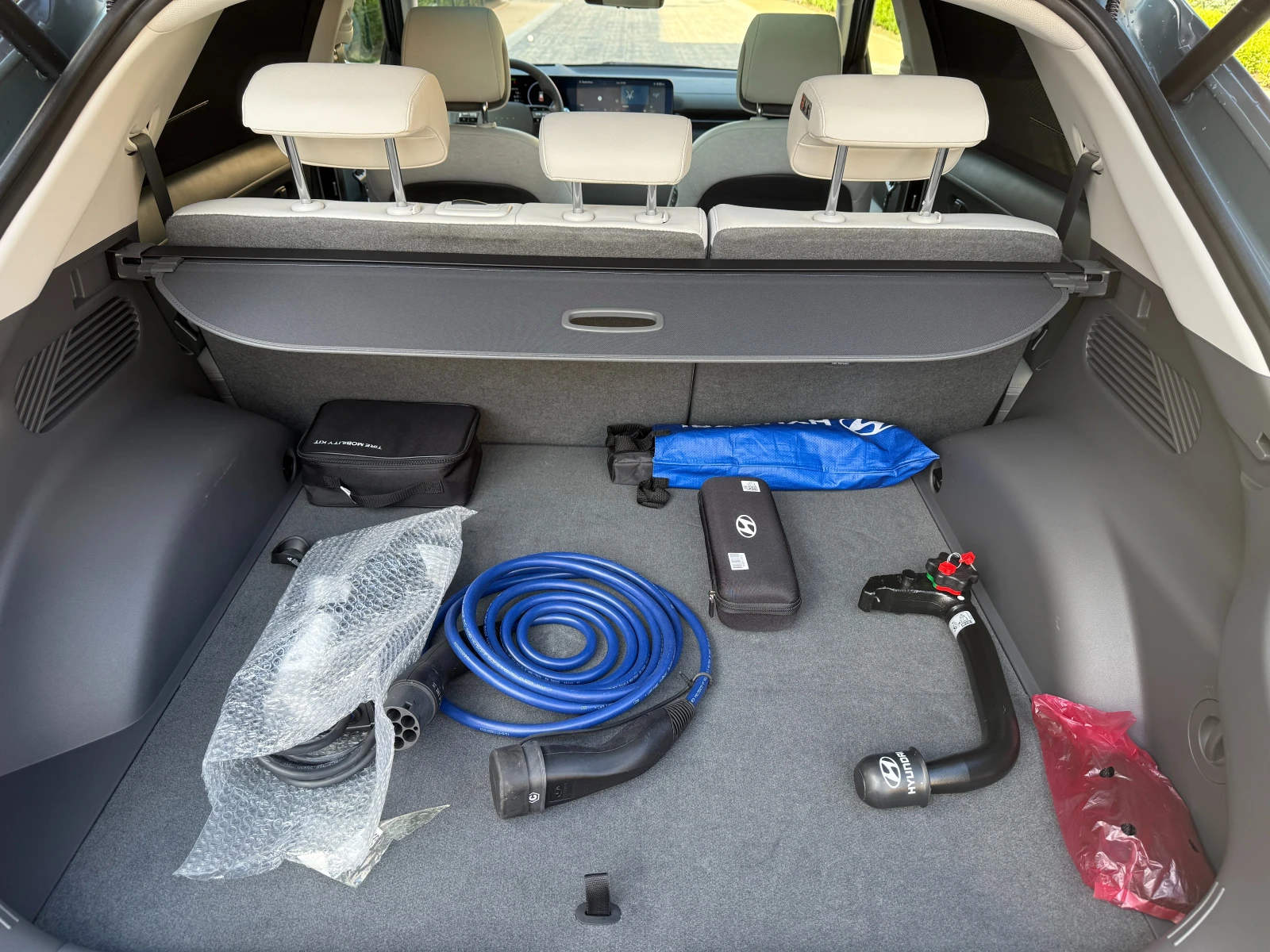 Hyundai Ioniq 5 AWD 84 kw UNIQ, снимка 14 - Автомобили и джипове - 54739353