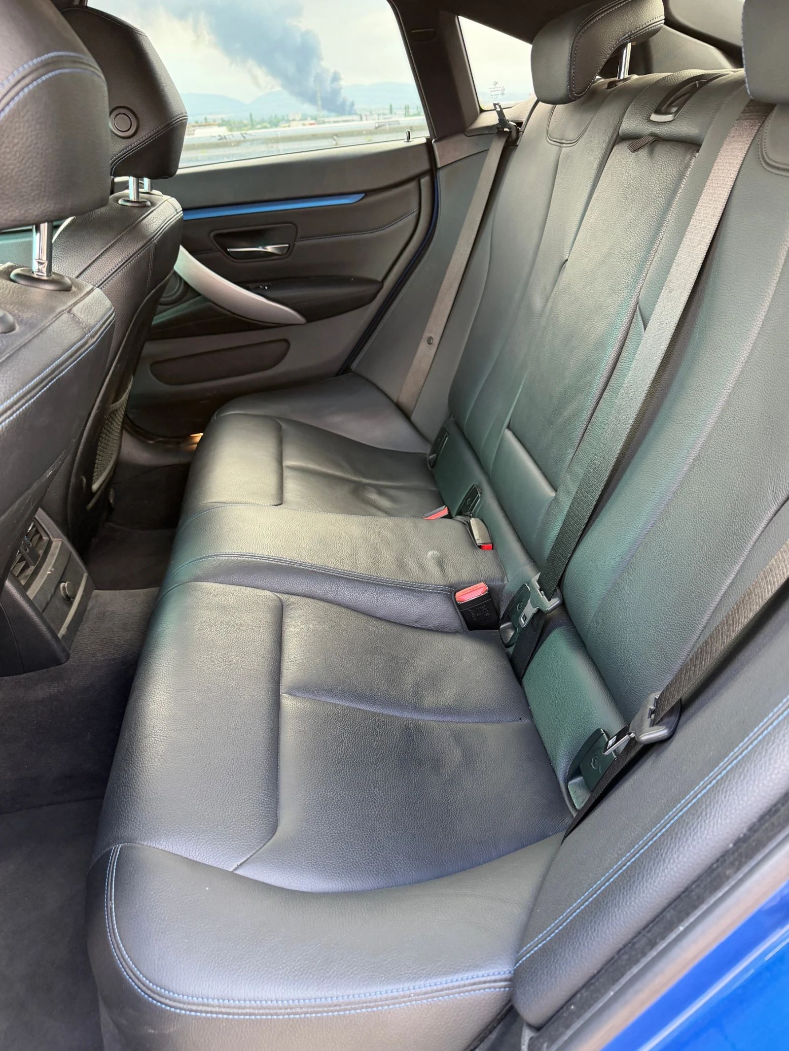 BMW 440 LCI Всички екстри, снимка 15 - Автомобили и джипове - 55137121