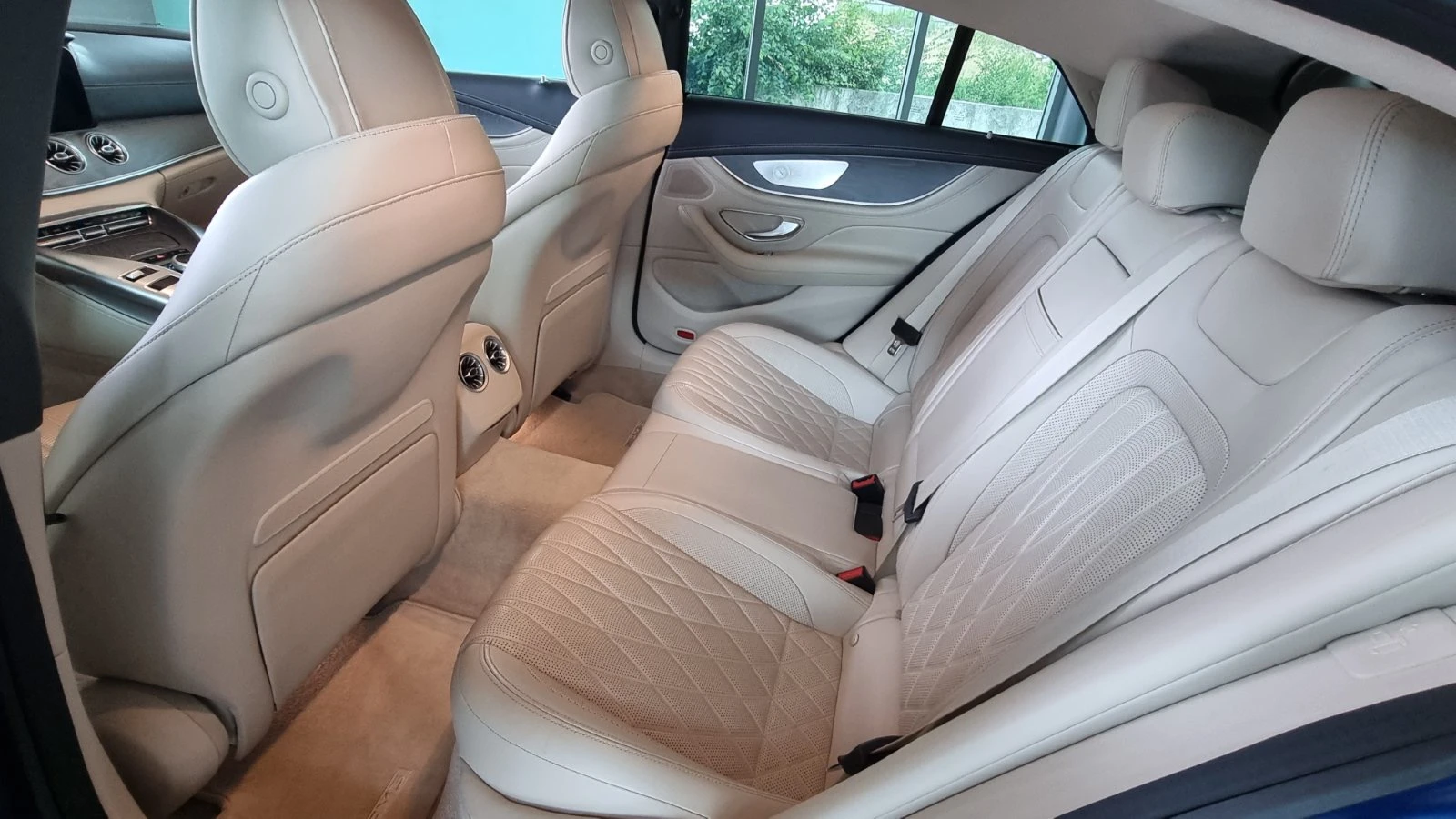 Mercedes-Benz GT 53 AMG 4MATIC + , снимка 12 - Автомобили и джипове - 55405898