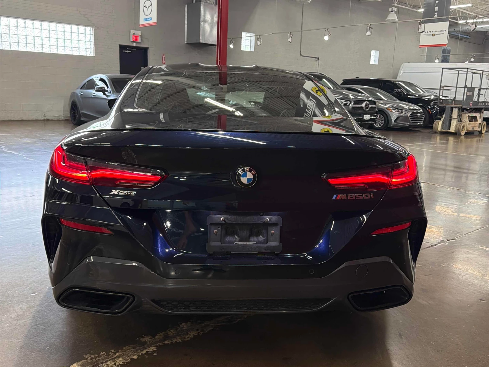 BMW 850 * xDrive * CARFAX * ОПЦИЯ ЗА ФИНАНСИРАНЕ, снимка 4 - Автомобили и джипове - 55954886