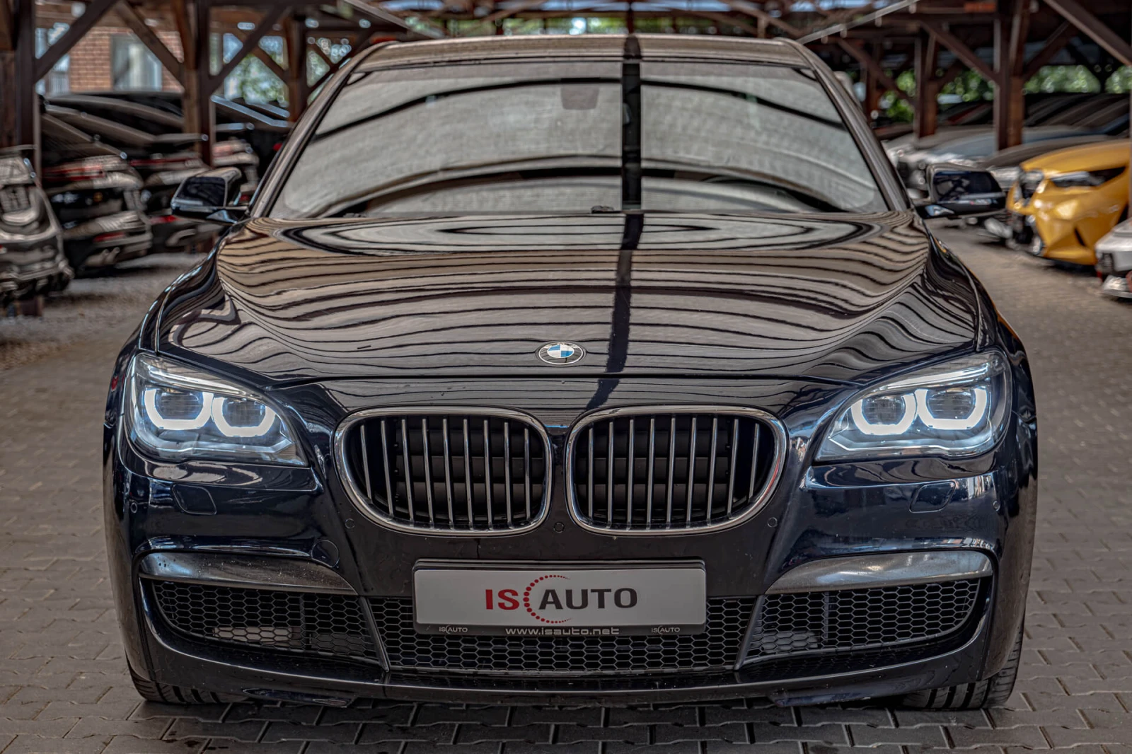 BMW 750 d/xDrive/Virtual/M-Packet/Подгрев/Камера/Dynamic