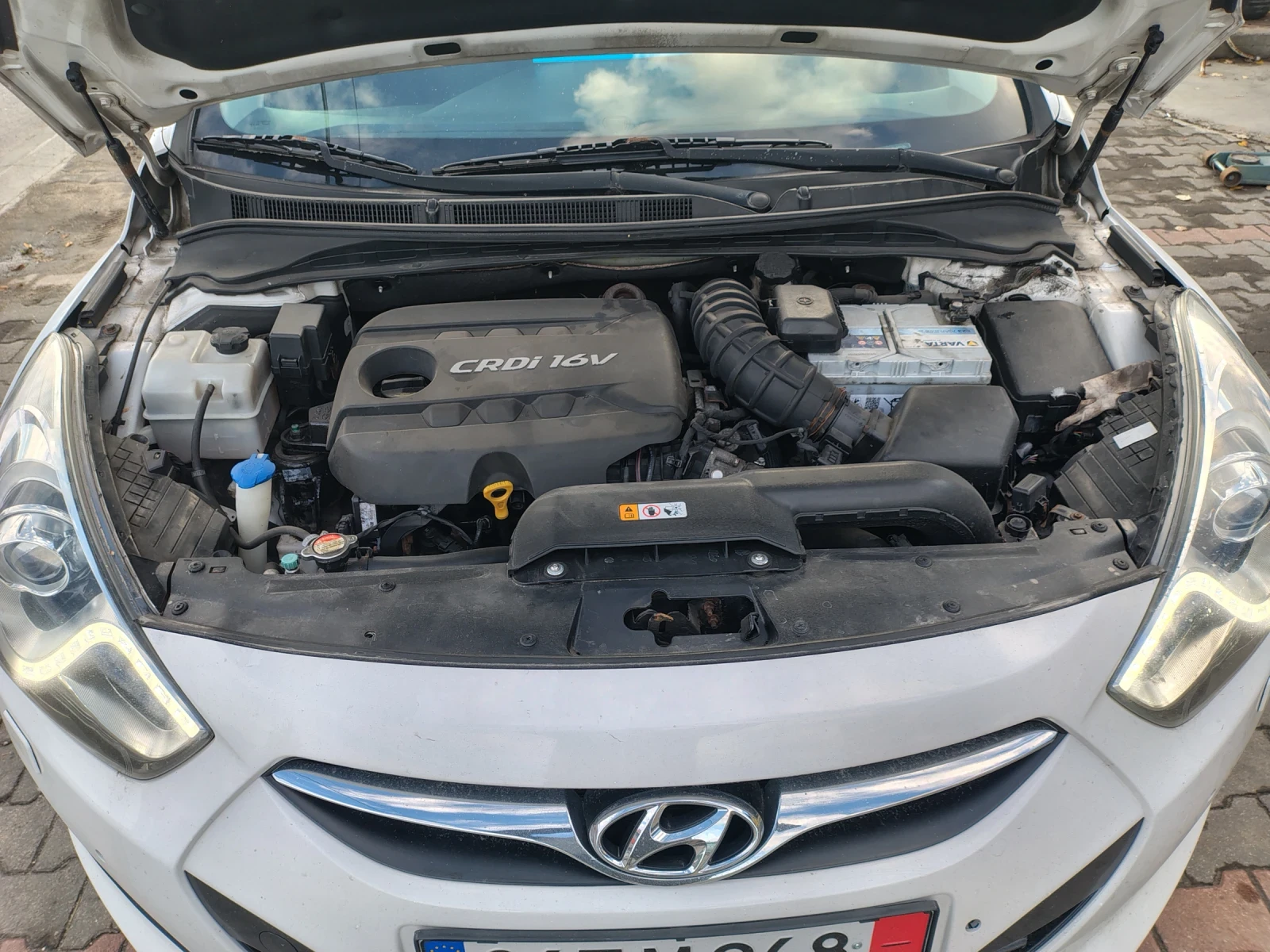 Hyundai I40 1.7 crdi автомат , снимка 13 - Автомобили и джипове - 56489253
