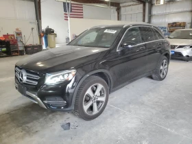  Mercedes-Benz GLC 30...