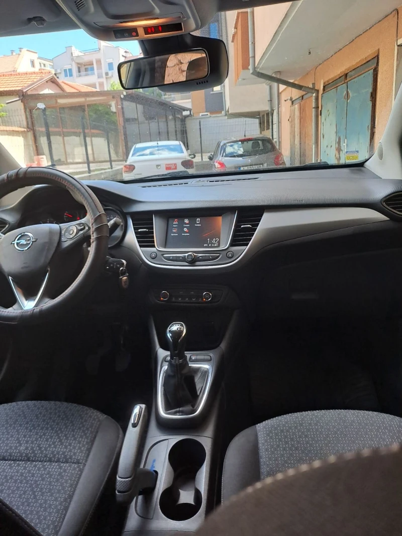 Opel Crossland X, снимка 2 - Автомобили и джипове - 47892386