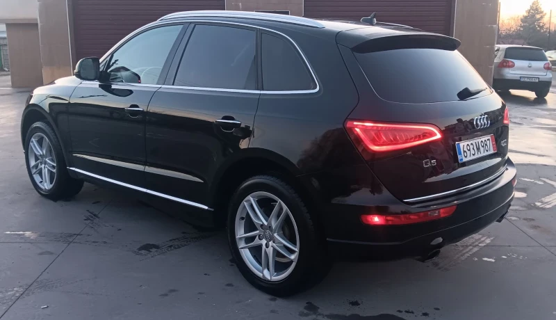 Audi Q5 Quattro , снимка 5 - Автомобили и джипове - 49572057