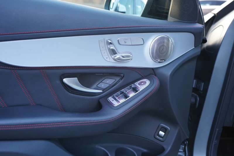 Mercedes-Benz GLC 43 AMG Coupe* Burmester* Carbon* Distr* Magno Matt, снимка 7 - Автомобили и джипове - 52999721