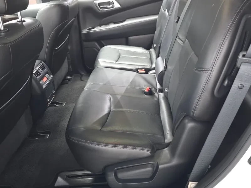 Nissan Pathfinder  3.5 4Wd, снимка 12 - Автомобили и джипове - 55750120