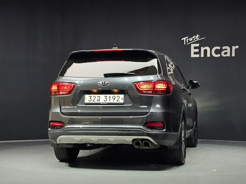Kia Sorento Diesel 2.0 2Wd Luxury | Mobile.bg � ����������� 4