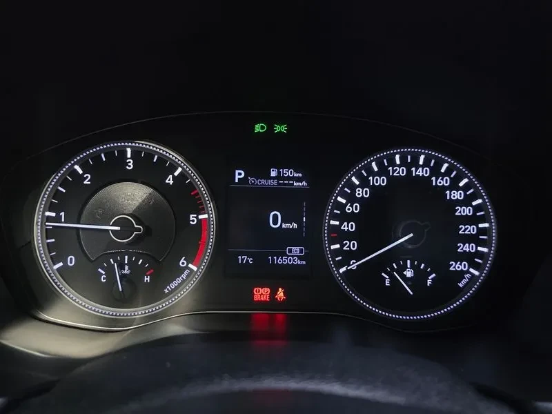 Hyundai Santa fe 2.0 2WD PREMIUM, снимка 8 - Автомобили и джипове - 56161631