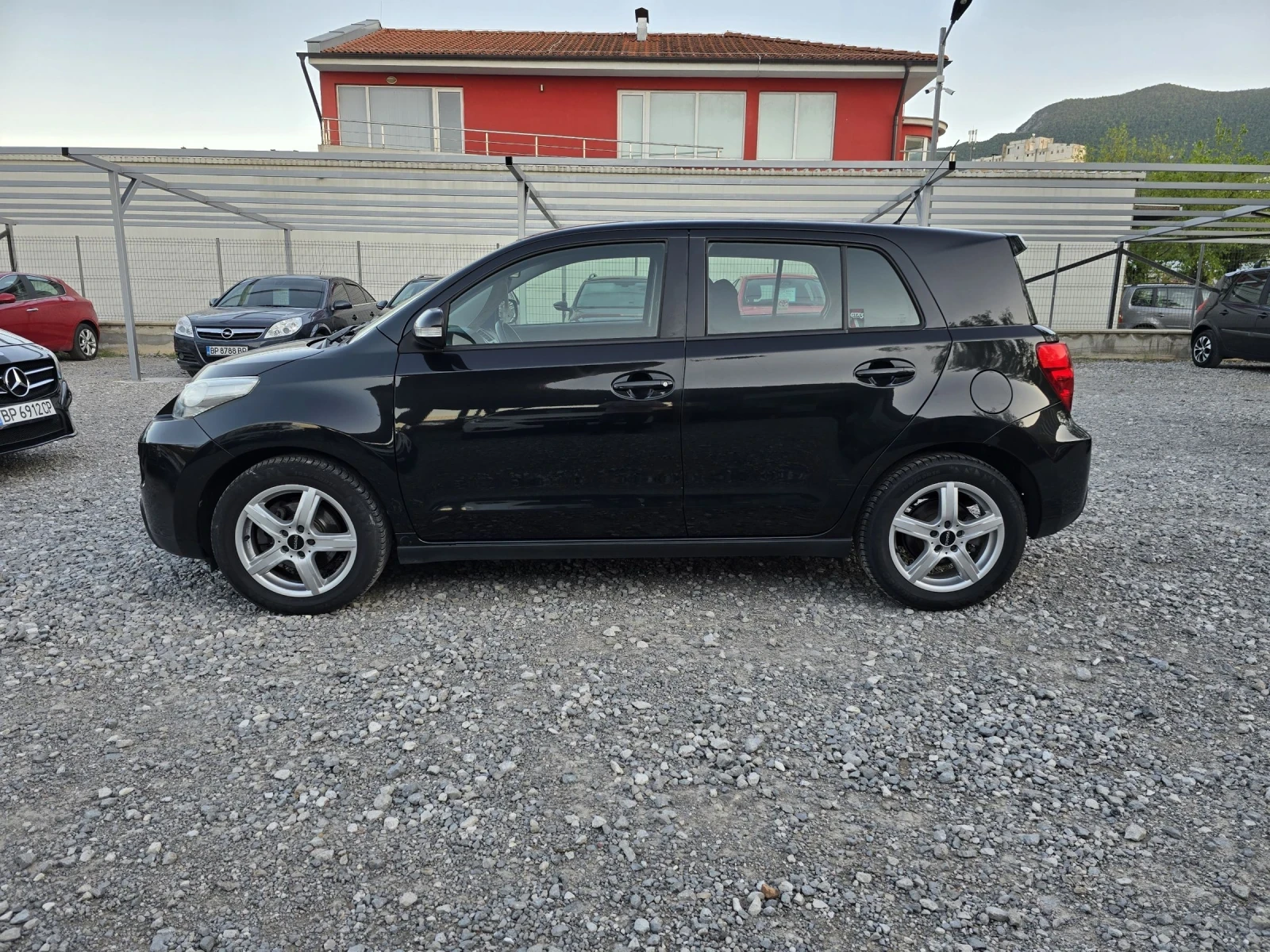 Toyota Urban Cruiser 1.4D-4D 6СКОРОСТИ  - изображение 2