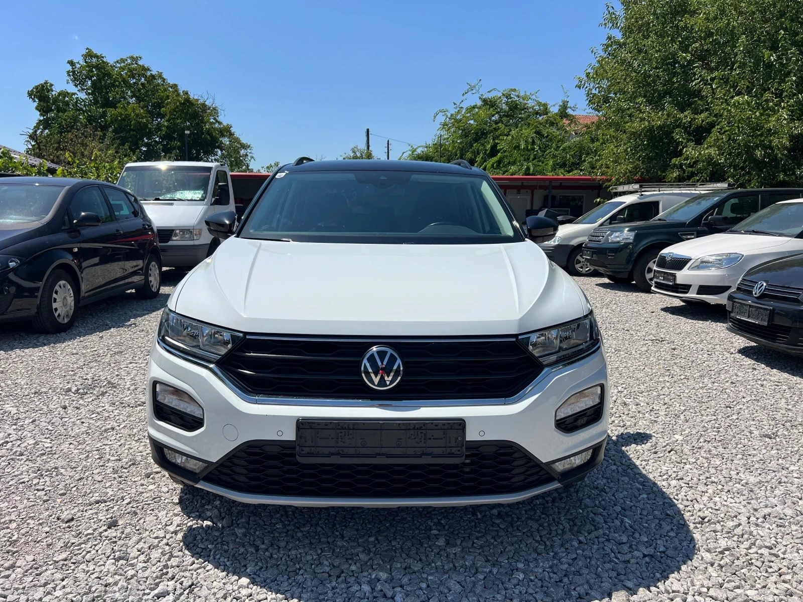 VW T-Roc 2.0 150 DSG 4x4 - изображение 2