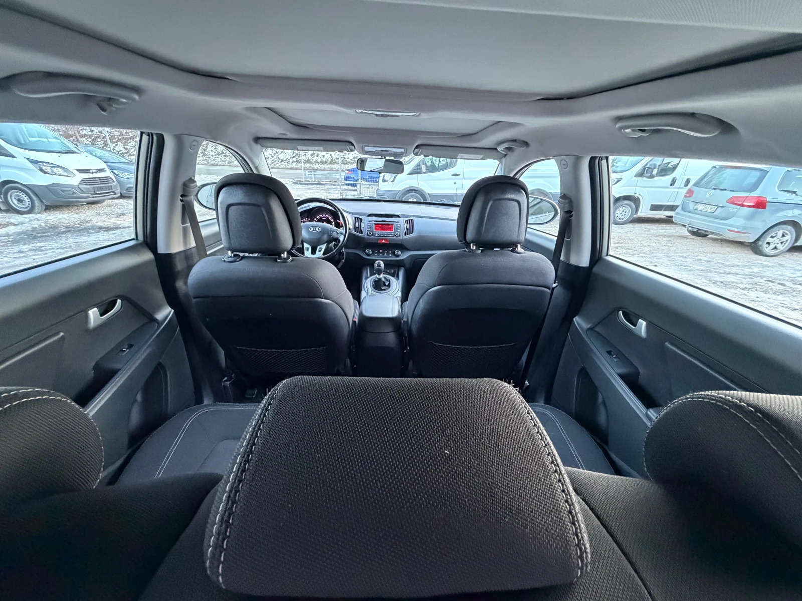 Kia Sportage 1.7CRDI* PANORAMA* EVRO5 - изображение 8