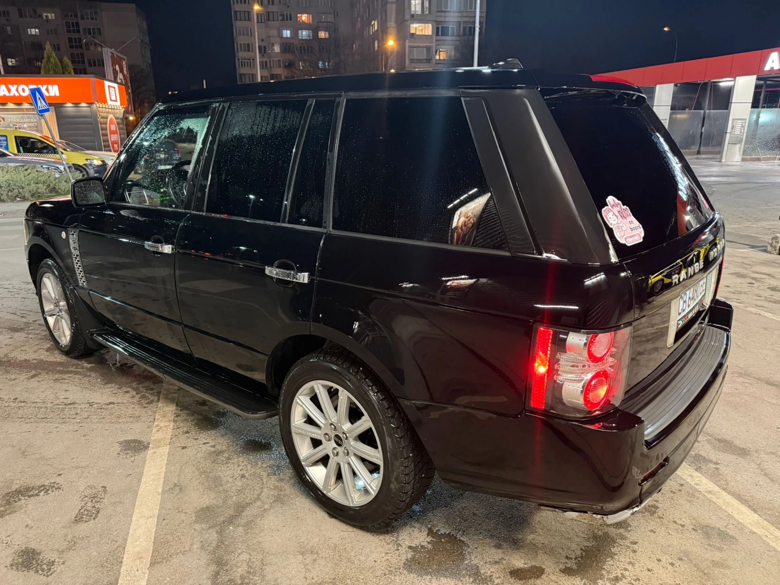 Land Rover Range rover 4.4* LPG* СЕРВИЗ* КАМЕРА* , снимка 3 - Автомобили и джипове - 53879739