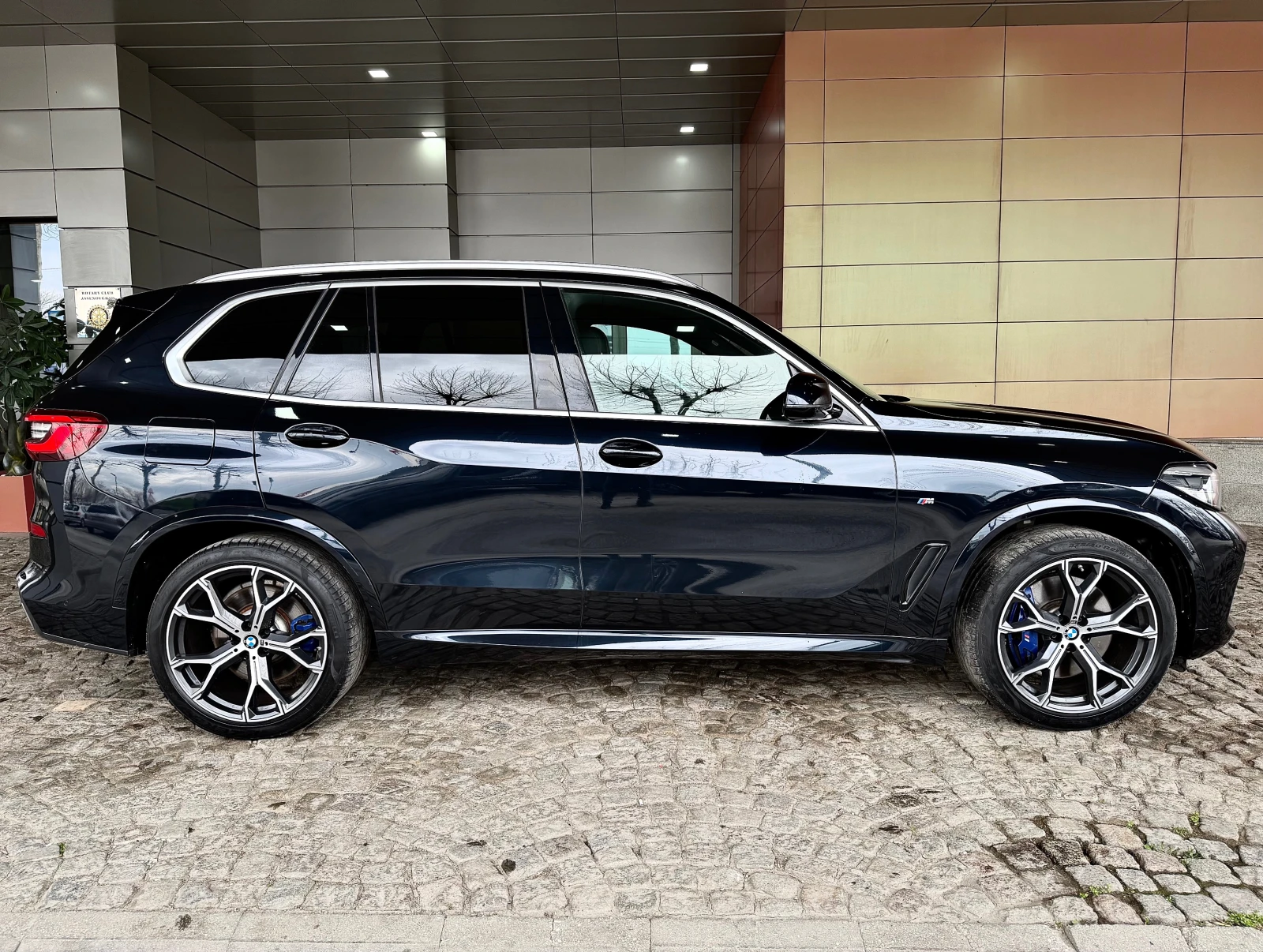 BMW X5 30d M-PAKET #Swarowski#DISTR#PODGREV#harman#BlindS, снимка 7 - Автомобили и джипове - 54070821