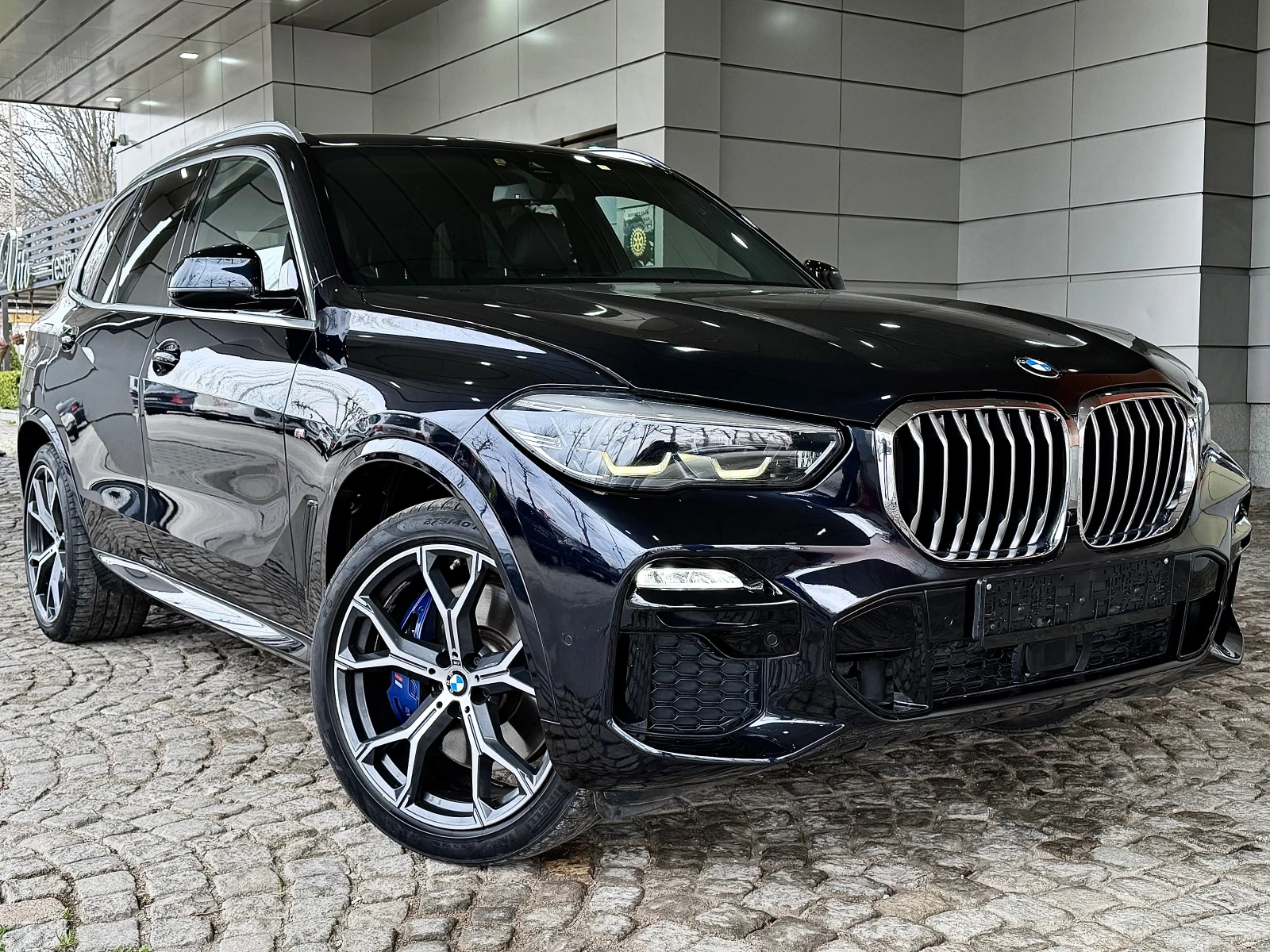 BMW X5 30d M-PAKET #Swarowski#DISTR#PODGREV#harman#BlindS, снимка 3 - Автомобили и джипове - 54070821