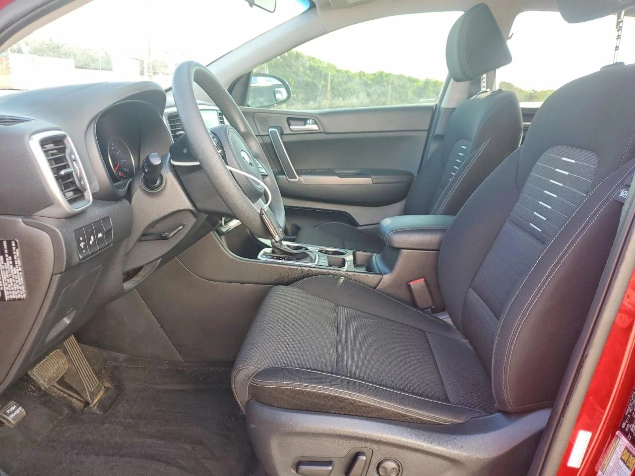Kia Sportage 2.4l Lx, снимка 7 - Автомобили и джипове - 54430233
