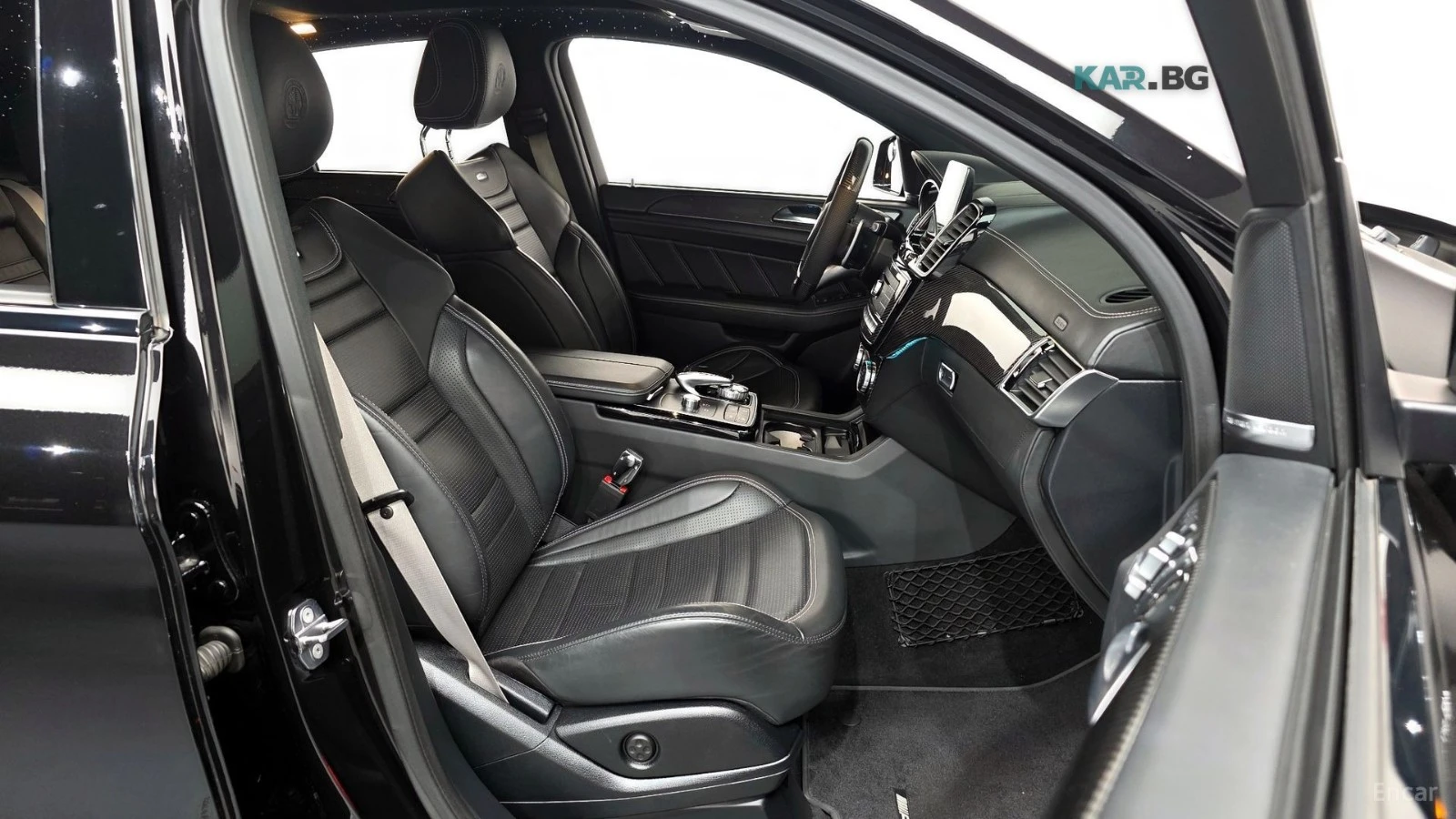 Mercedes-Benz GLE 63 S AMG * 4MATIC+ * COUPE* ПОДГРЕВ* ОБДУХВАНЕ* ПАНОРАМА* F, снимка 11 - Автомобили и джипове - 54728407