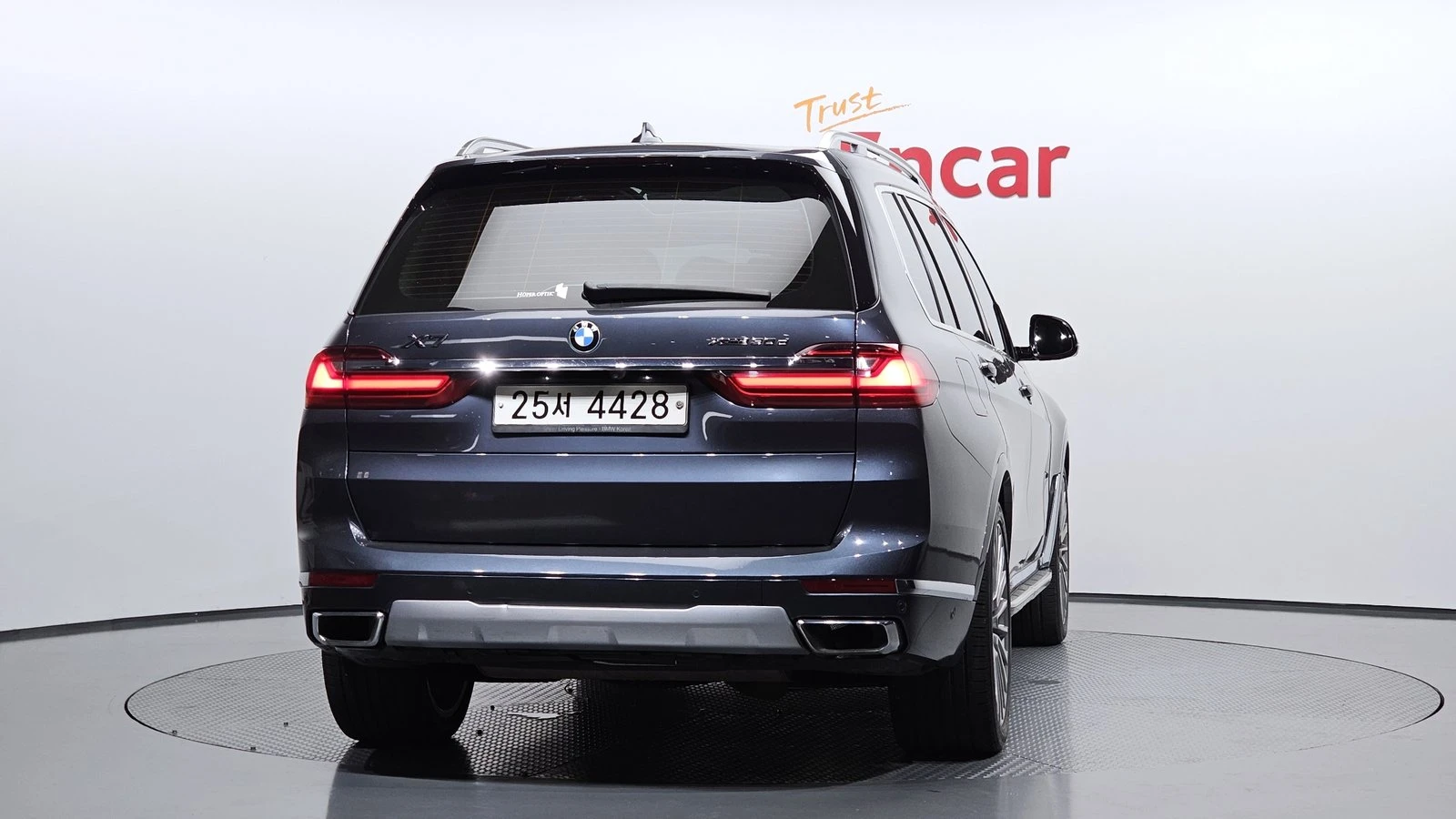 BMW X7 xDrive30d* ЛЮК* HUD* 360* BLIND SPOT* КРАЙНА ЦЕНА, снимка 4 - Автомобили и джипове - 55349851