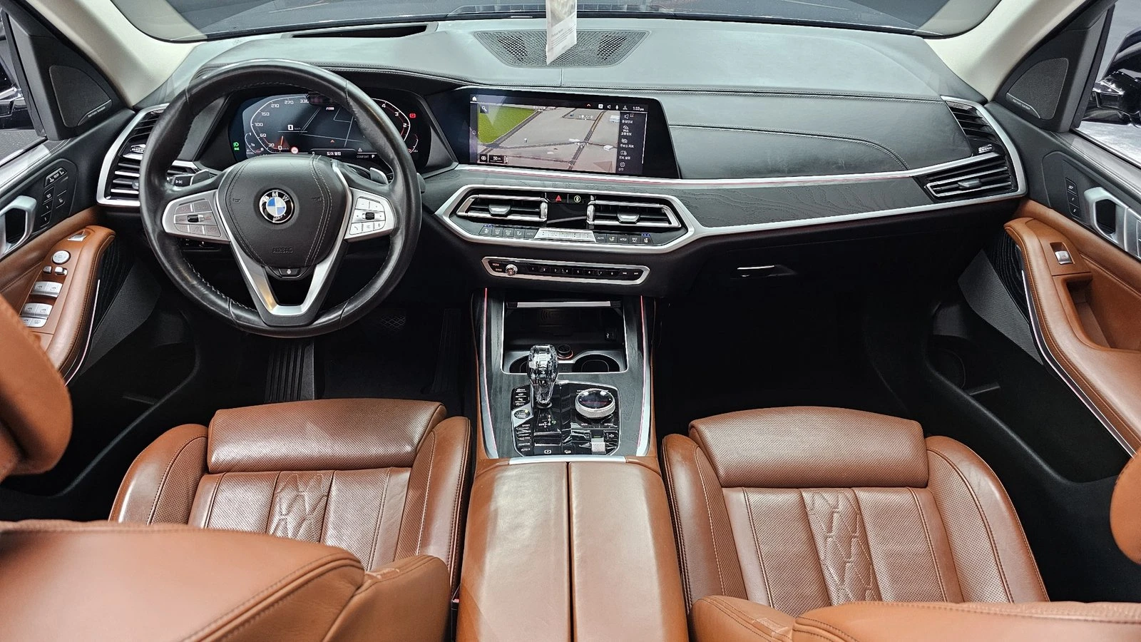 BMW X7 xDrive30d* ЛЮК* HUD* 360* BLIND SPOT* КРАЙНА ЦЕНА, снимка 7 - Автомобили и джипове - 55349851