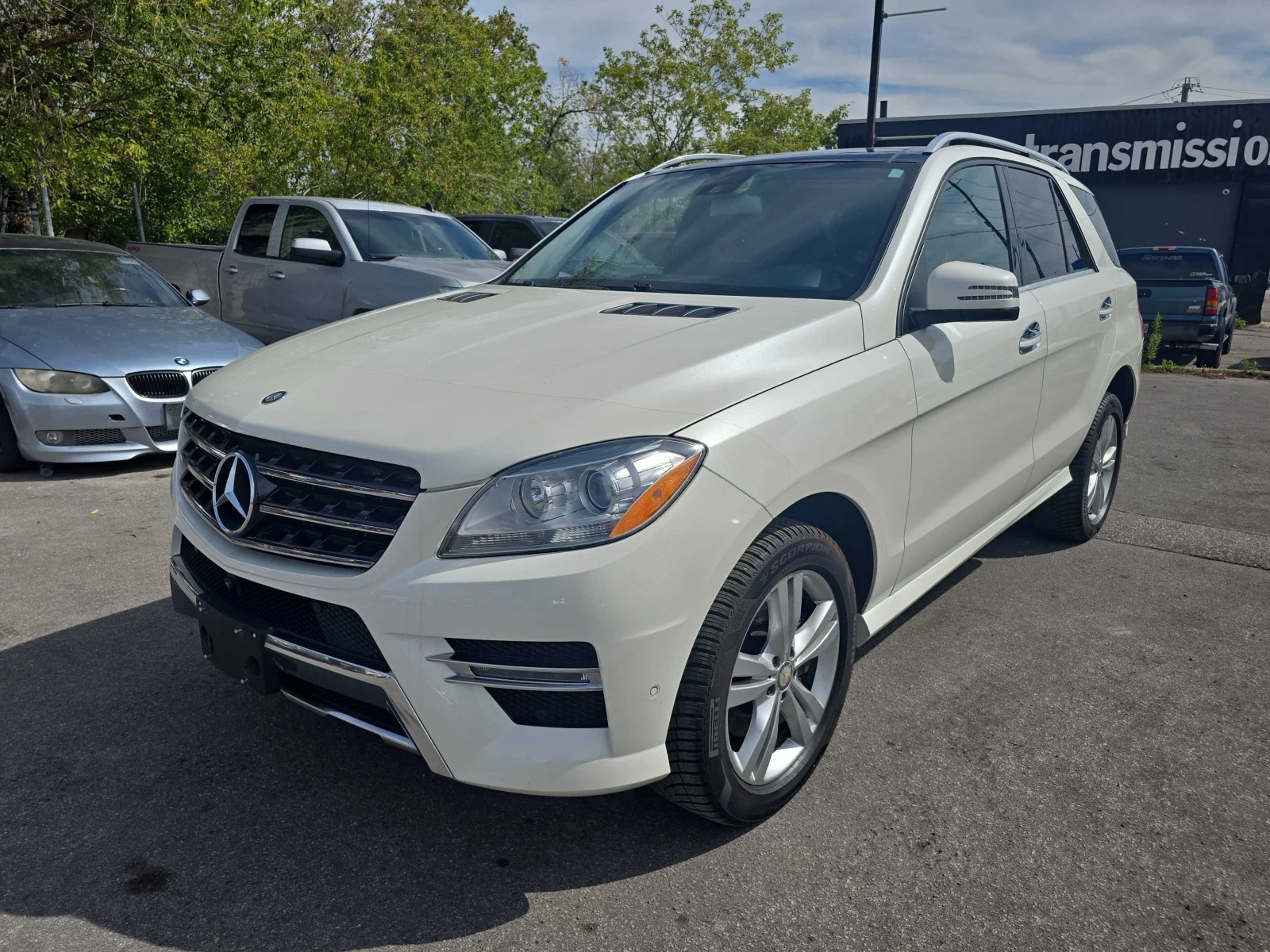 Mercedes-Benz ML 350 * BlueTEC * CARFAX * 