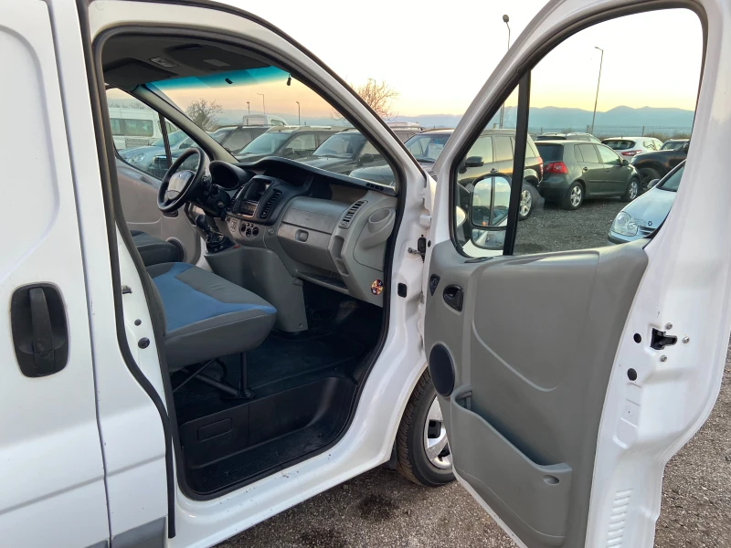 Renault Trafic 2.0 DCI 115 HP ИТАЛИЯ, снимка 12 - Бусове и автобуси - 52776315