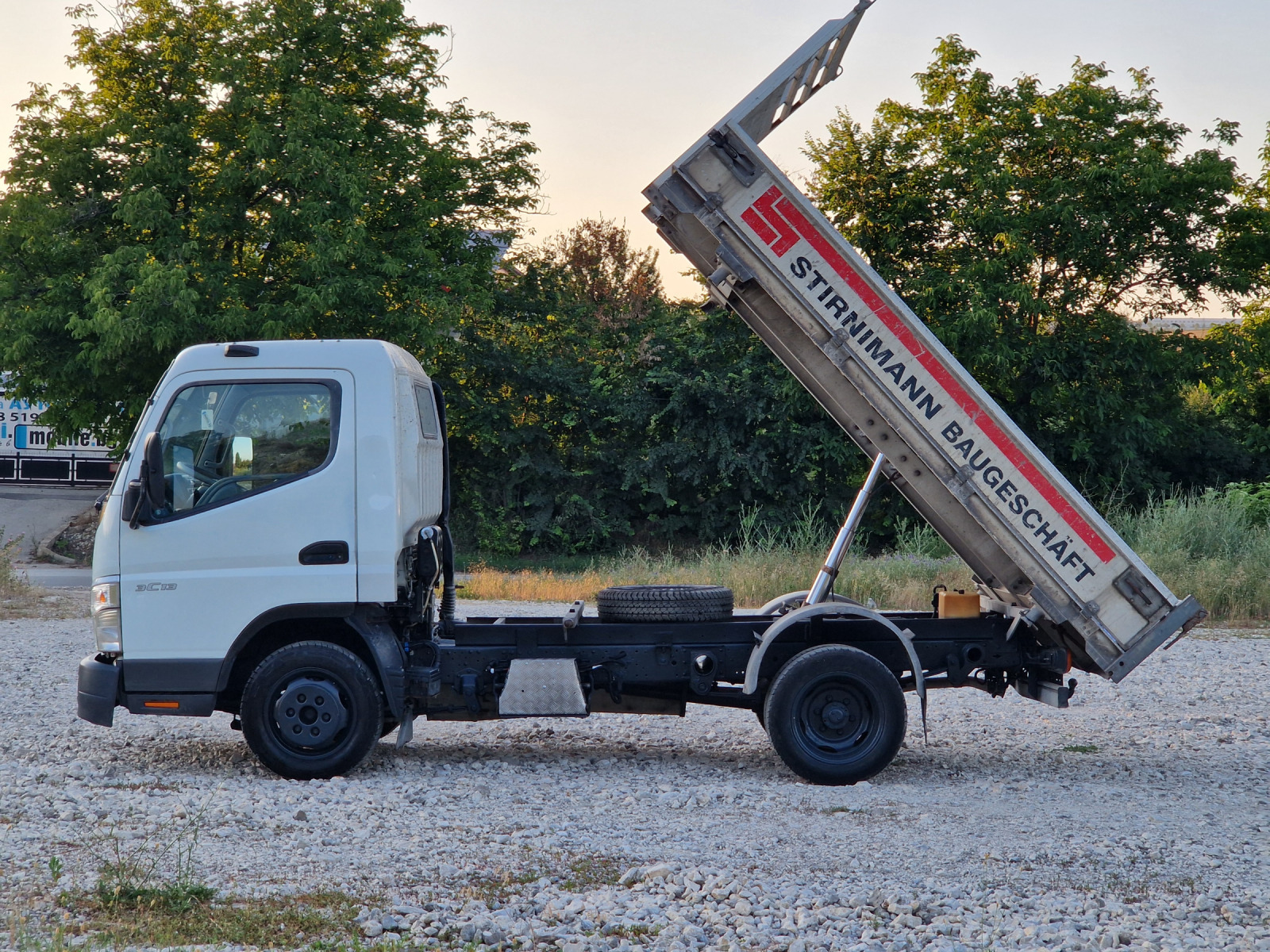 Mitsubishi Canter 3c13/3.0d/3.20м/тристранен самосвал/Швейцария - изображение 8