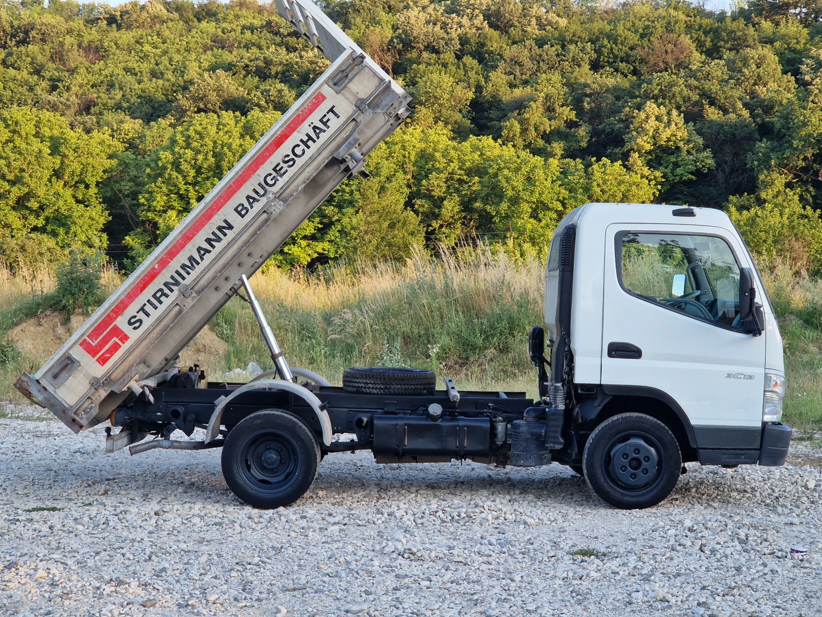 Mitsubishi Canter 3c13/3.0d/3.20м/тристранен самосвал/Швейцария - изображение 4