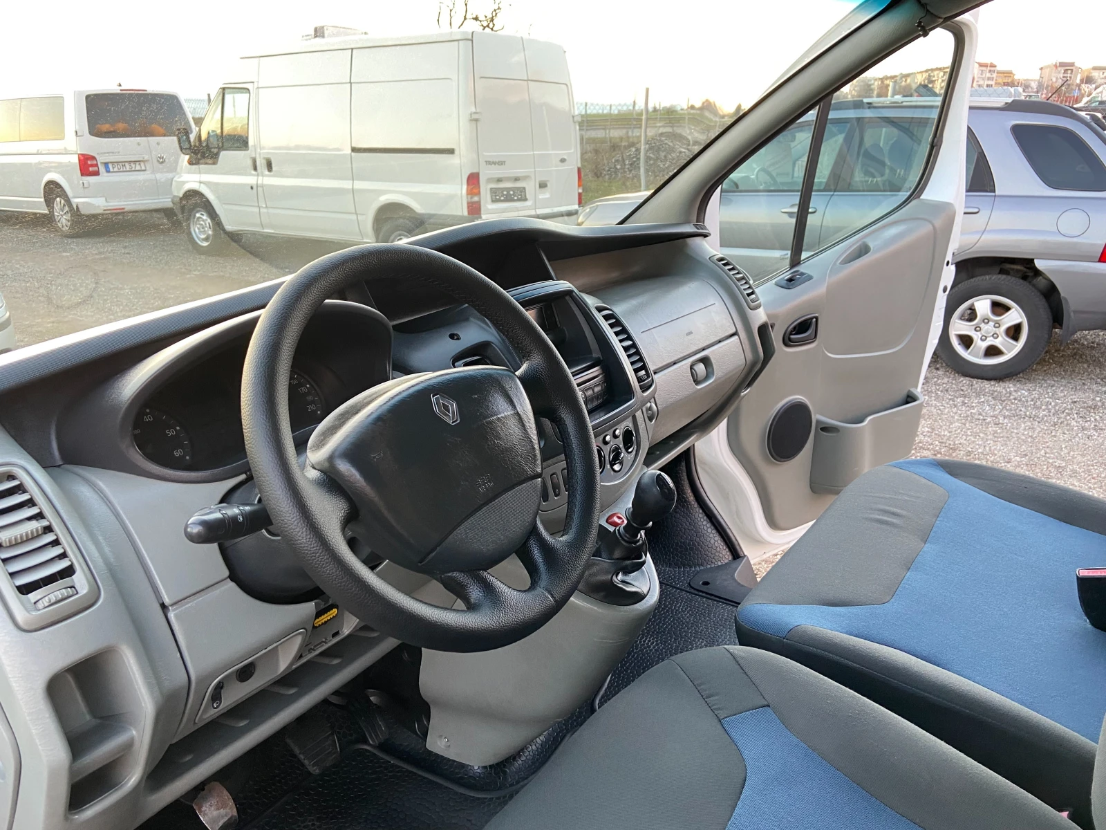 Renault Trafic 2.0 DCI 115 HP ������ | Mobile.bg � ����������� 11
