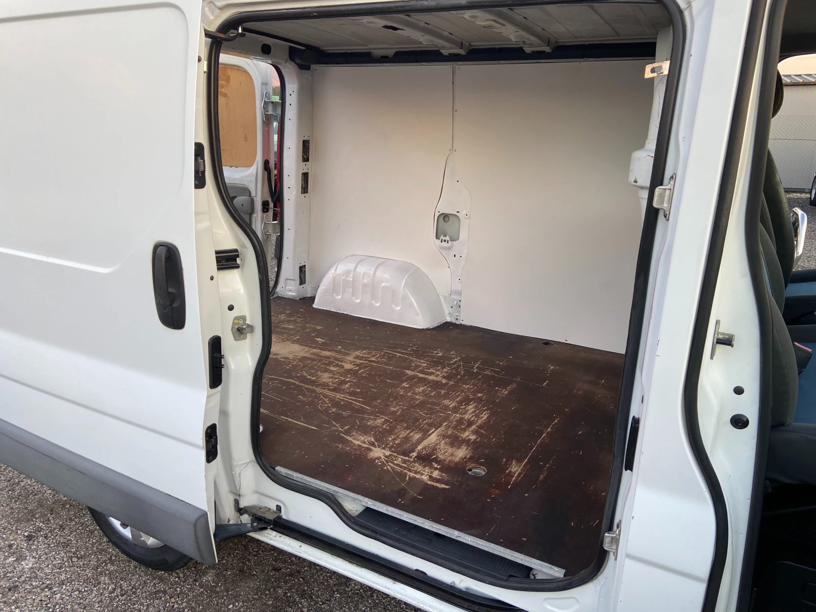Renault Trafic 2.0 DCI 115 HP ������ | Mobile.bg � ����������� 15