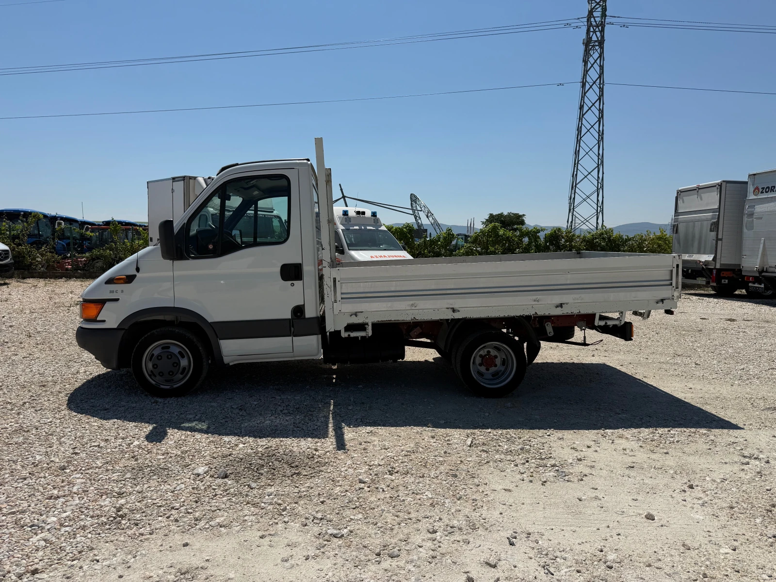 Iveco Daily 35C15 КЛИМАТИК, снимка 4 - Бусове и автобуси - 55846738