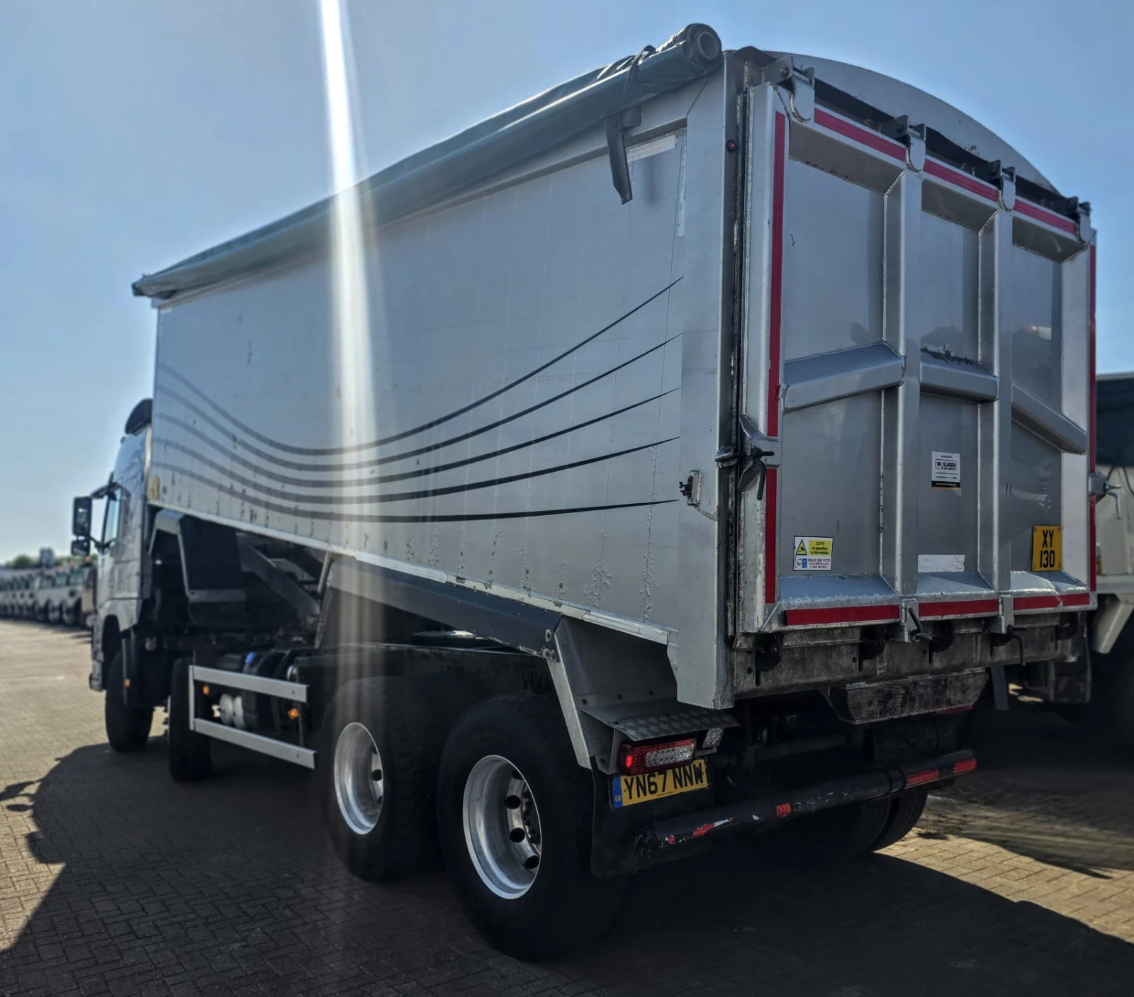 Volvo Fm 8x4  ЗЪРНОВОЗ , снимка 2 - Камиони - 55574723