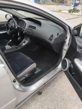Honda Civic 1.8 vtec , снимка 7